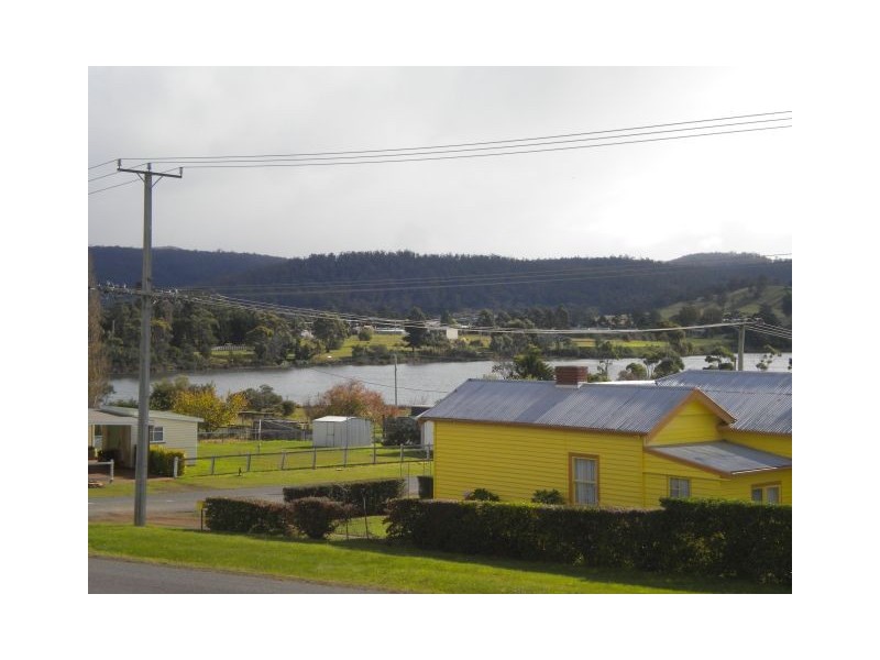 20  Boyle Street, Triabunna TAS 7190