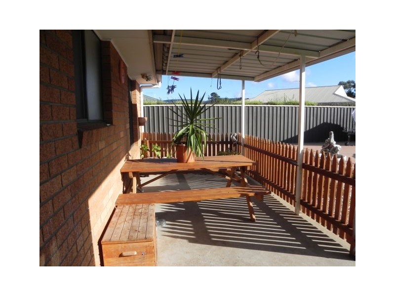 23 Victoria Street, Triabunna TAS 7190