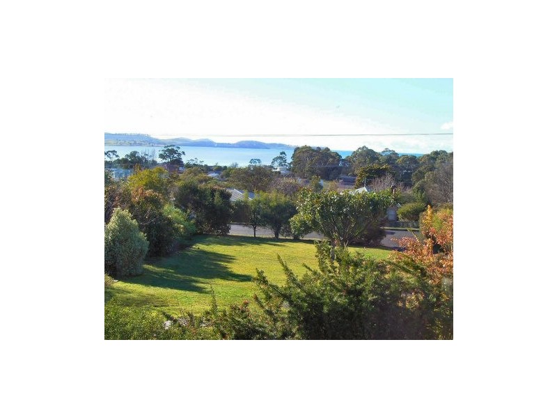 52 Charles Street, Orford TAS 7190