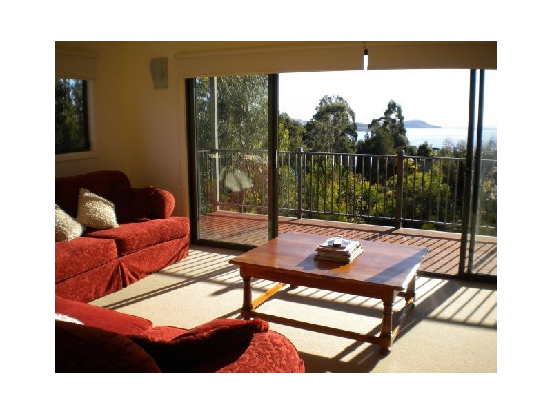 7 Van Leeuwen Crescent, Spring Beach TAS 7190