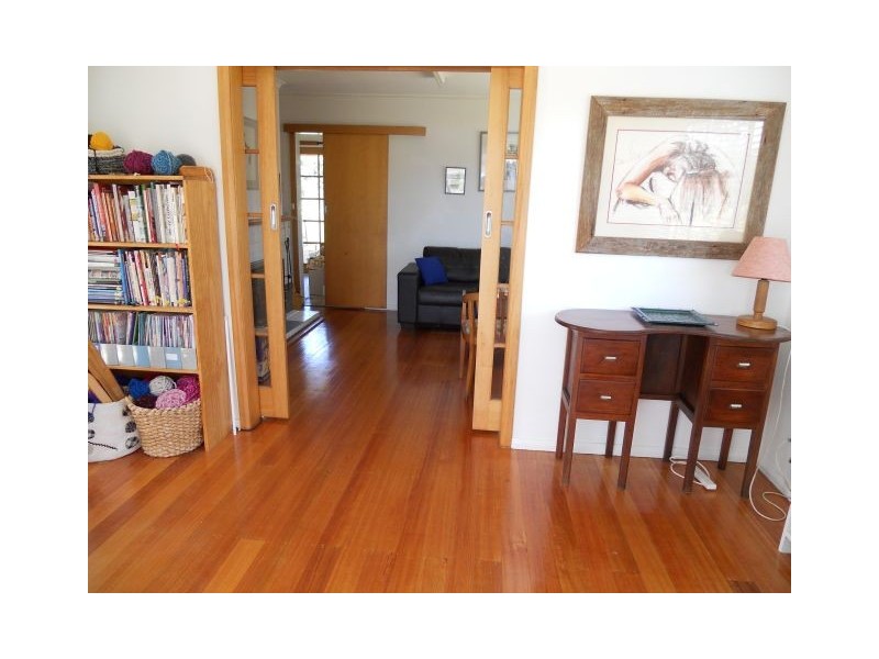 4 Barton Avenue, Triabunna TAS 7190