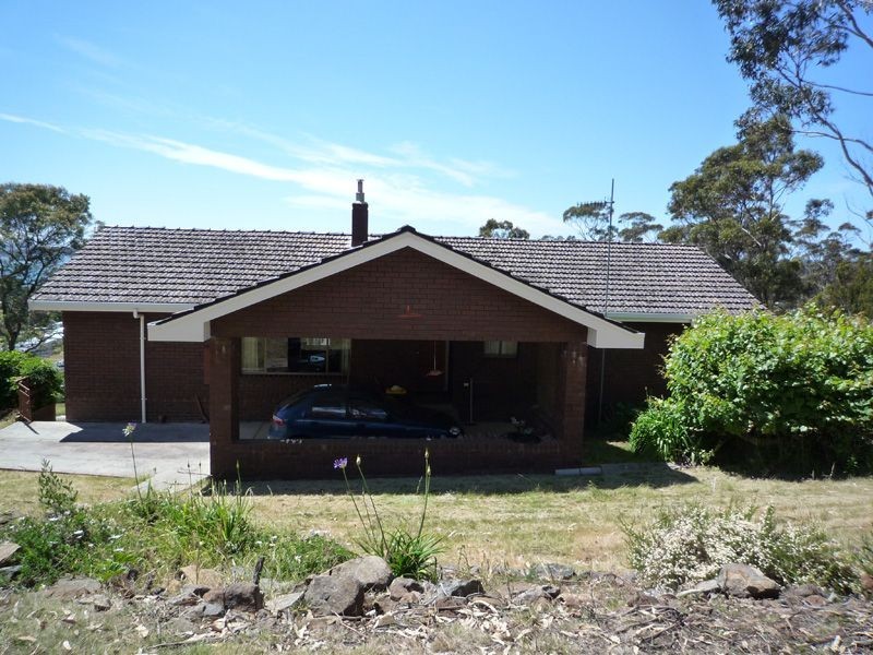 10 Wattle Grove, Orford TAS 7190