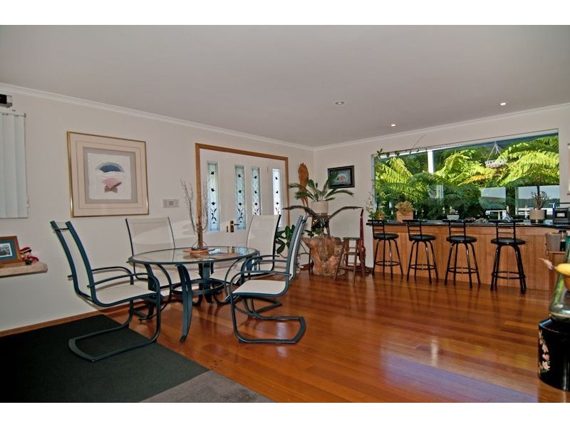 25 Barton Avenue, Triabunna TAS 7190