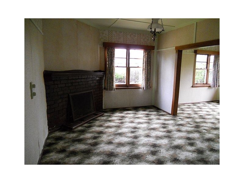 55 Melbourne Street, Triabunna TAS 7190