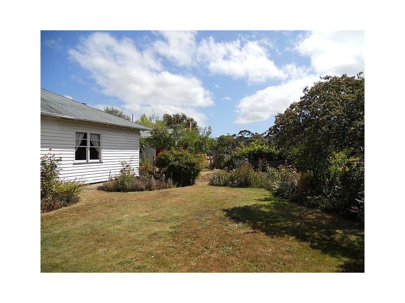 55 Melbourne Street, Triabunna TAS 7190