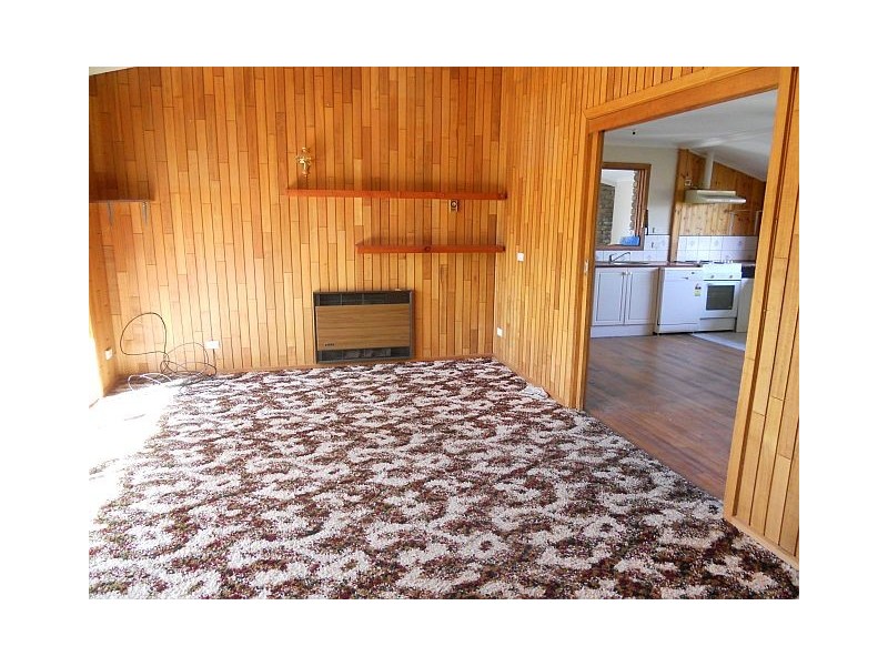 15 Meredith Street, Triabunna TAS 7190