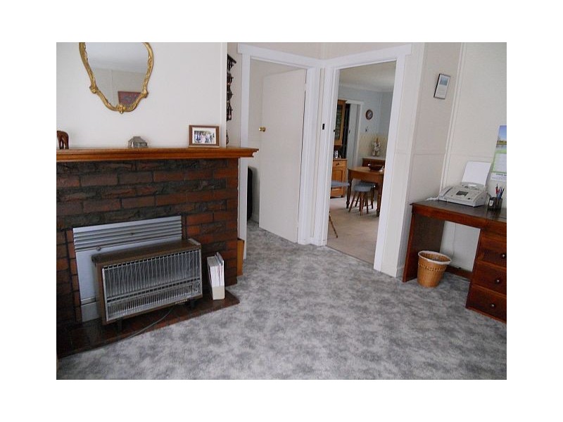 20 Roberts Street, Triabunna TAS 7190