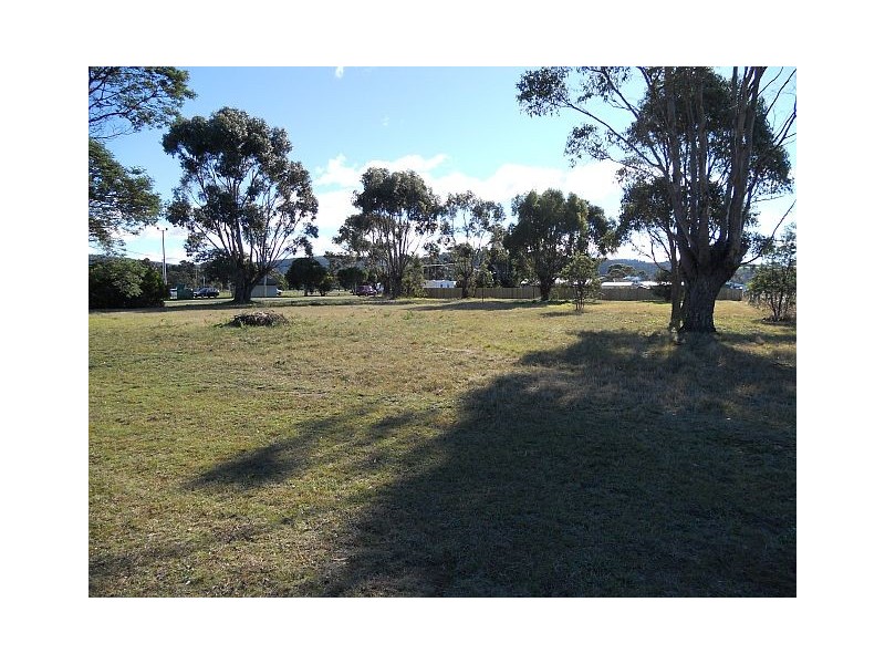 52-54 Charles Street, Triabunna TAS 7190