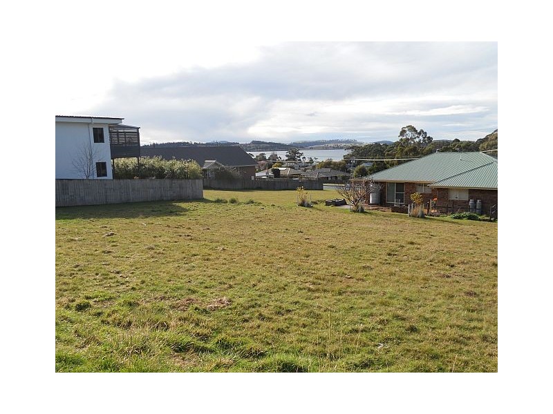 2 Sea View Crescent, Orford TAS 7190