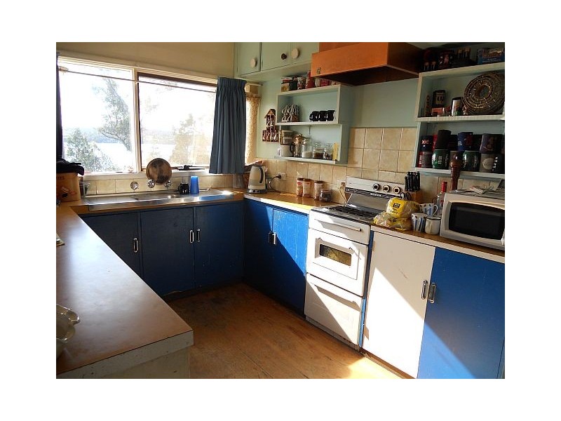 51 Barton Avenue, Triabunna TAS 7190