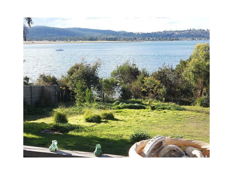 51 Barton Avenue, Triabunna TAS 7190