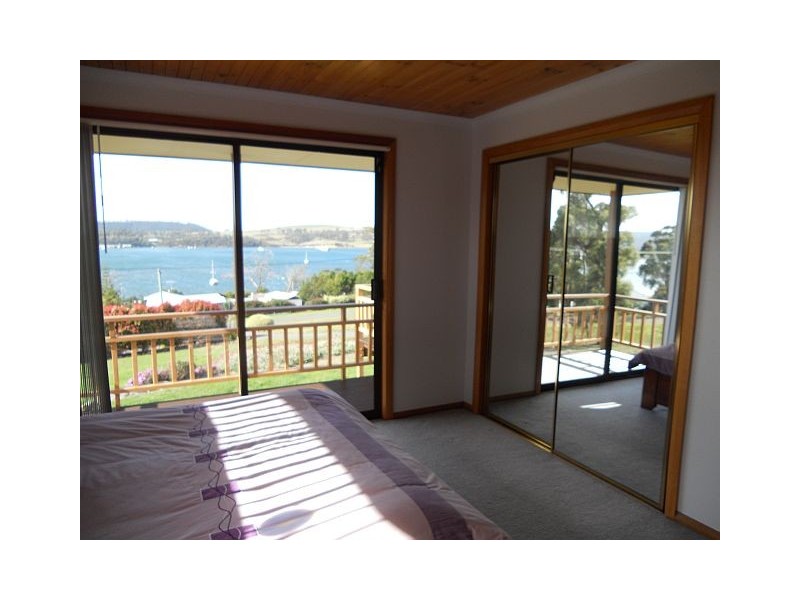 44 Barton Avenue, Triabunna TAS 7190