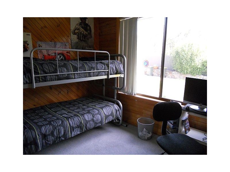 44 Barton Avenue, Triabunna TAS 7190