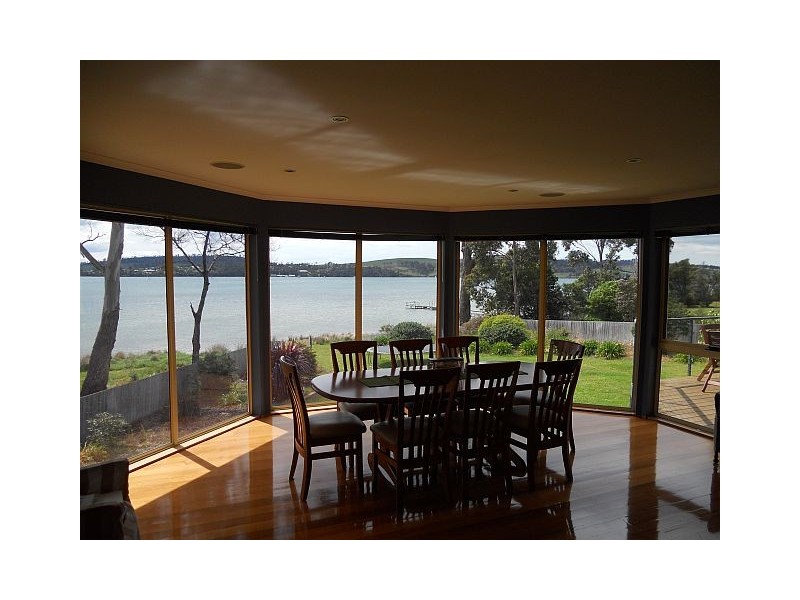 31 Barton Avenue, Triabunna TAS 7190