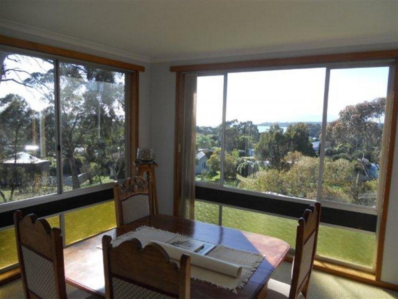 32 Charles Street, Orford TAS 7190