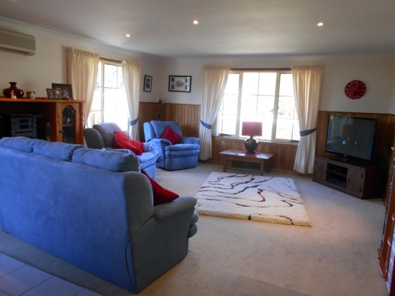 5 Walters Drive, Orford TAS 7190