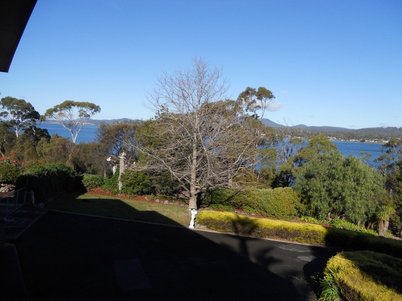 43 Esplanade, Triabunna TAS 7190