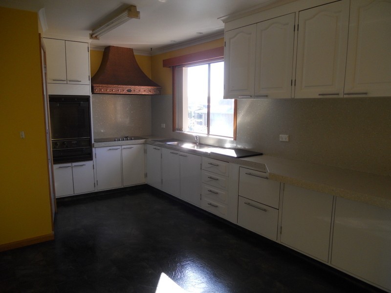 43 Esplanade, Triabunna TAS 7190