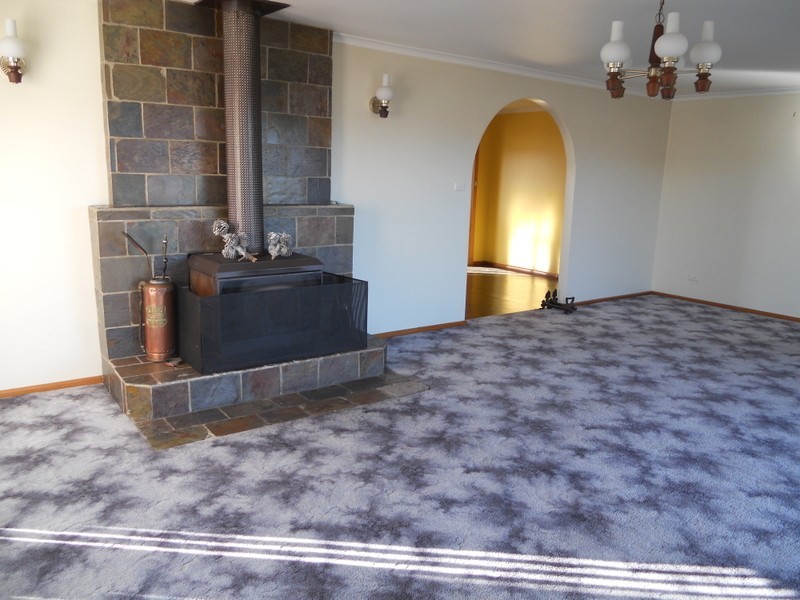 43 Esplanade, Triabunna TAS 7190