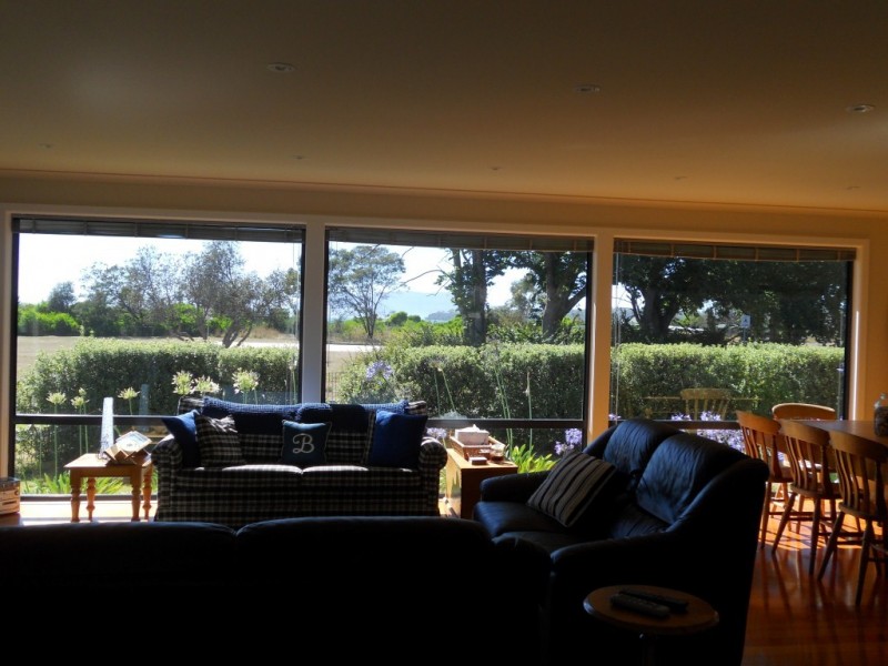 8 Walpole Street, Orford TAS 7190