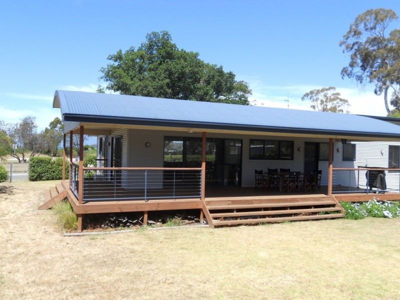 8 Walpole Street, Orford TAS 7190