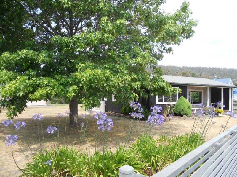 4 Esplanade, Orford TAS 7190
