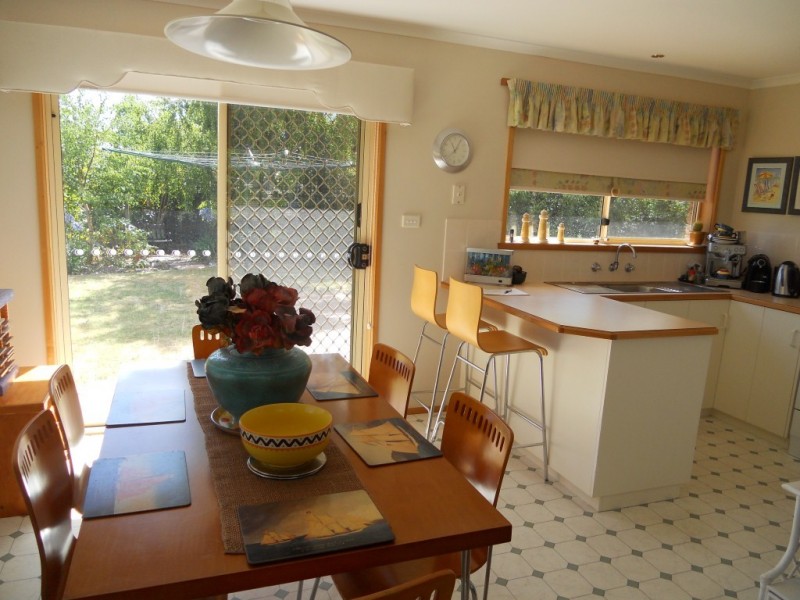 10/11A Charles Street, Orford TAS 7190