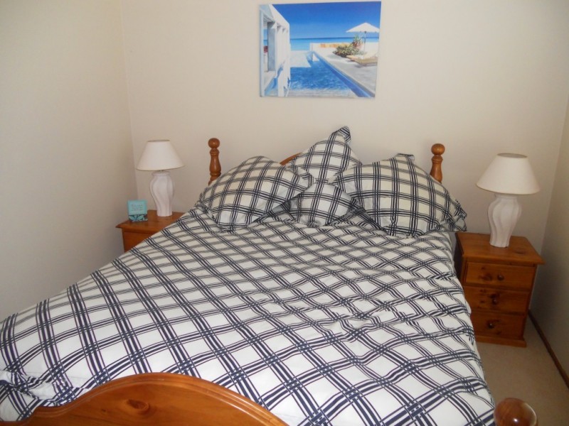 10/11A Charles Street, Orford TAS 7190