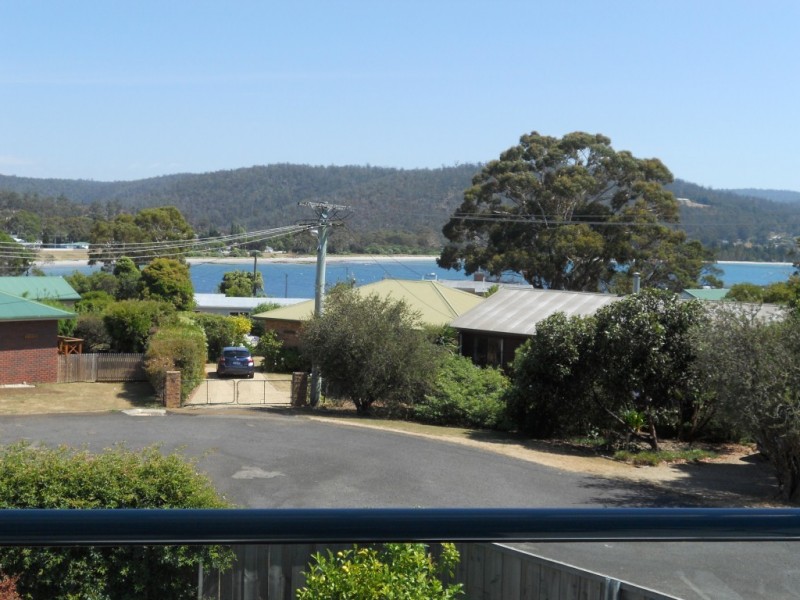 35 Jetty Road, Orford TAS 7190