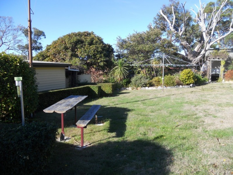 72 Barton Avenue, Triabunna TAS 7190