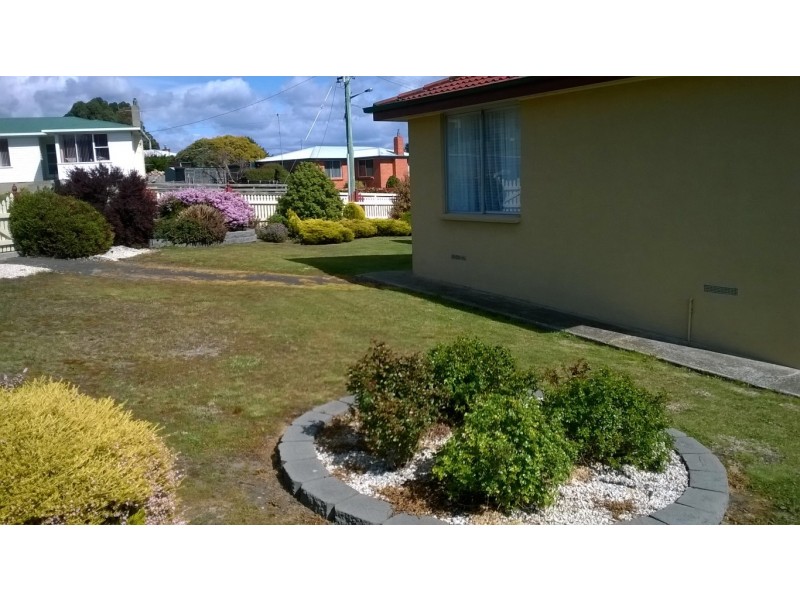 8 Inkerman Street, Triabunna TAS 7190