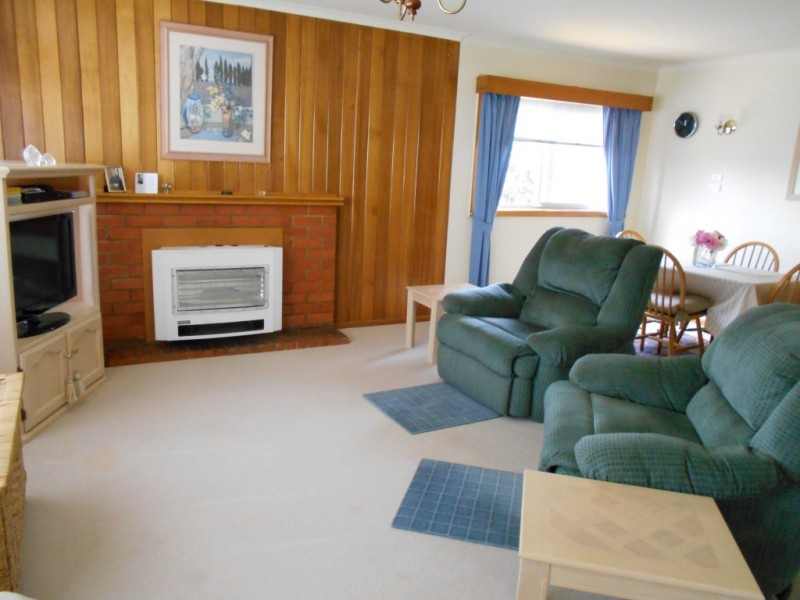 2 Esplanade, Orford TAS 7190