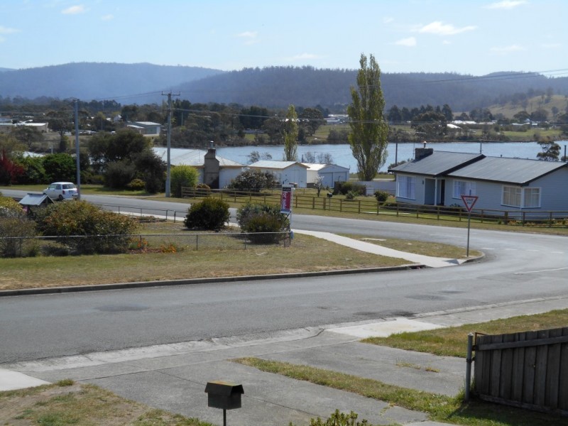 15 Inkerman Street, Triabunna TAS 7190
