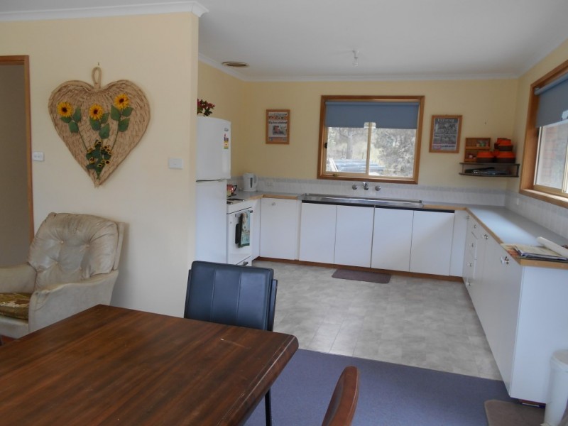 4 Happy Valley Lane, Spring Beach TAS 7190