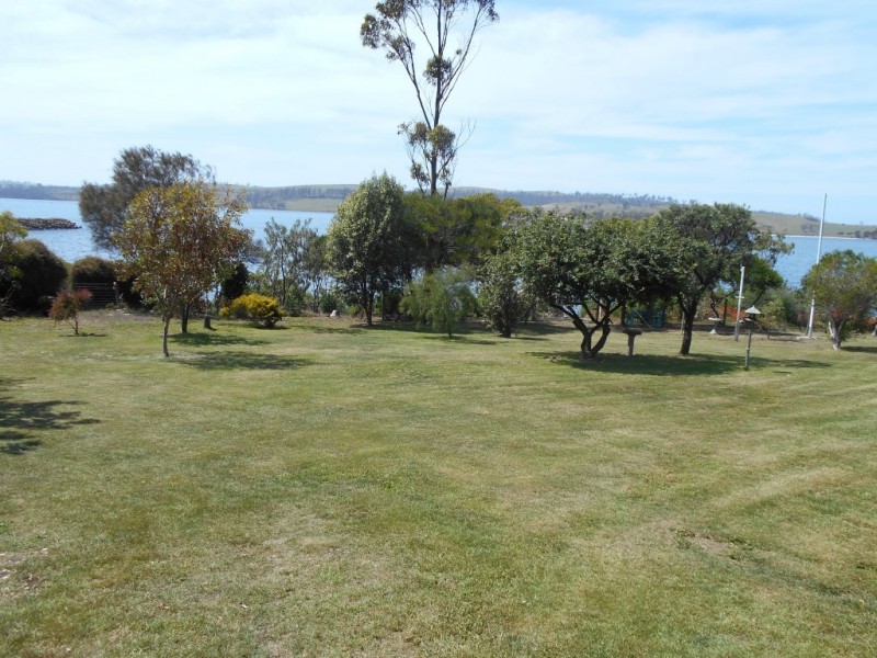4 Louisville Road, Orford TAS 7190