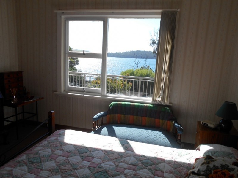 4 Louisville Road, Orford TAS 7190