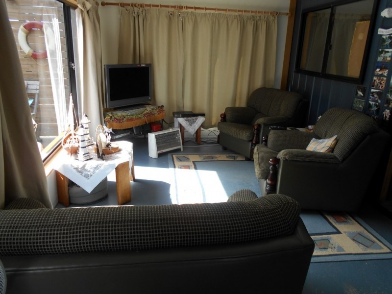 9 Russell Street, Orford TAS 7190