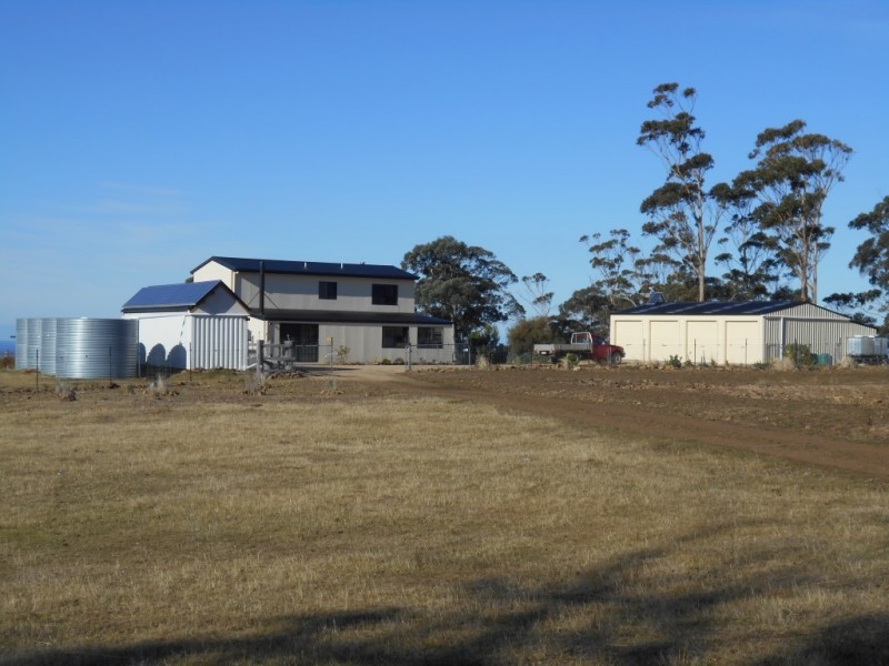 500 Bresnehans Road, Little Swanport TAS 7190