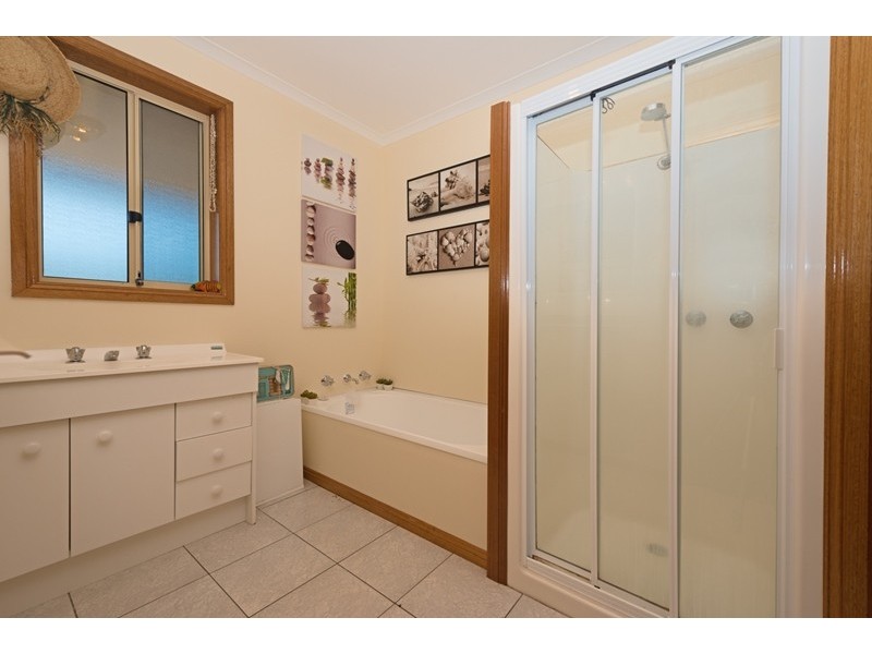 6 Walters Drive, Orford TAS 7190