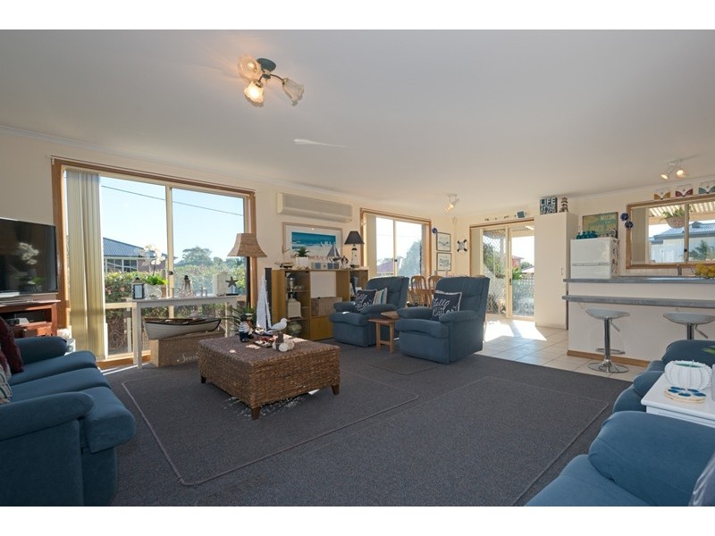 6 Walters Drive, Orford TAS 7190