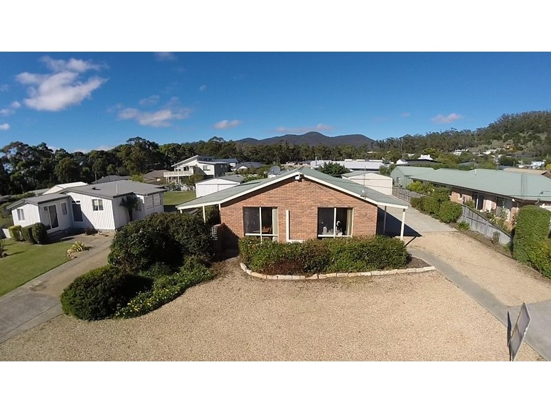 6 Walters Drive, Orford TAS 7190