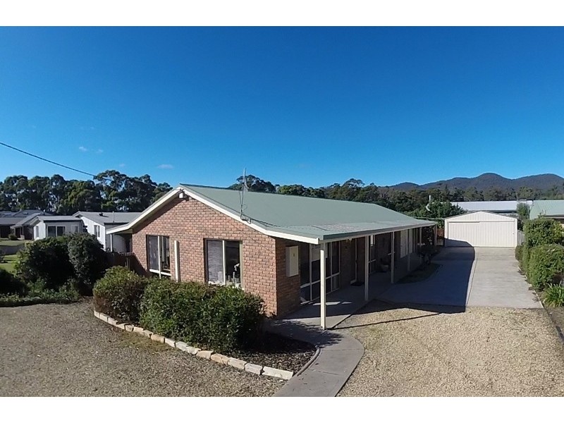 6 Walters Drive, Orford TAS 7190