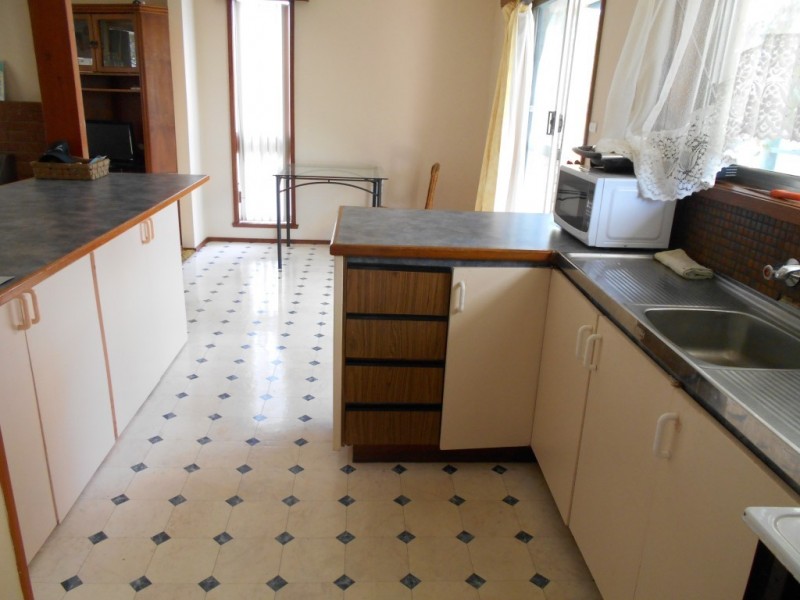 25 Roberts Street, Triabunna TAS 7190