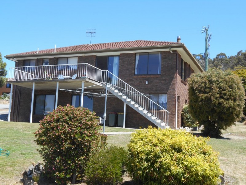 26 Alma Road, Orford TAS 7190