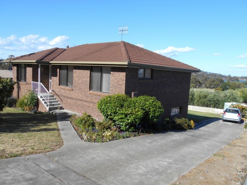 26 Alma Road, Orford TAS 7190