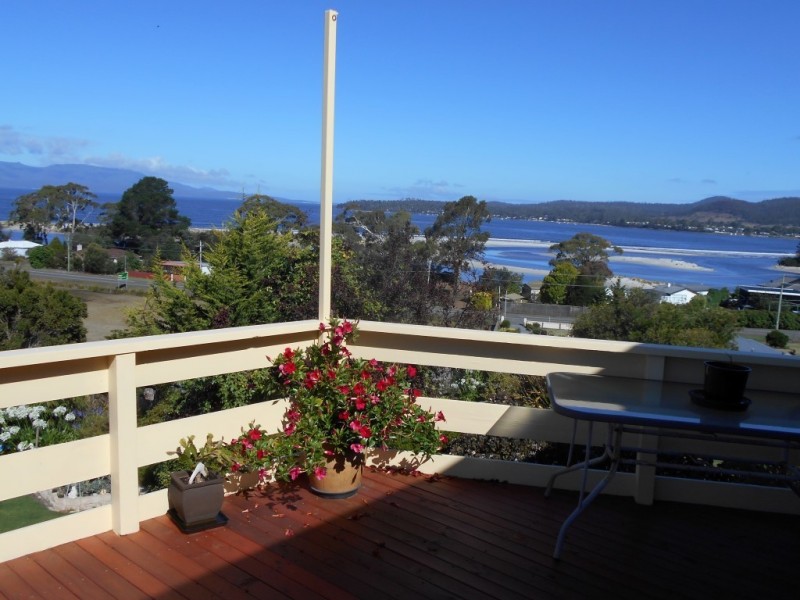 16 Alma Road, Orford TAS 7190