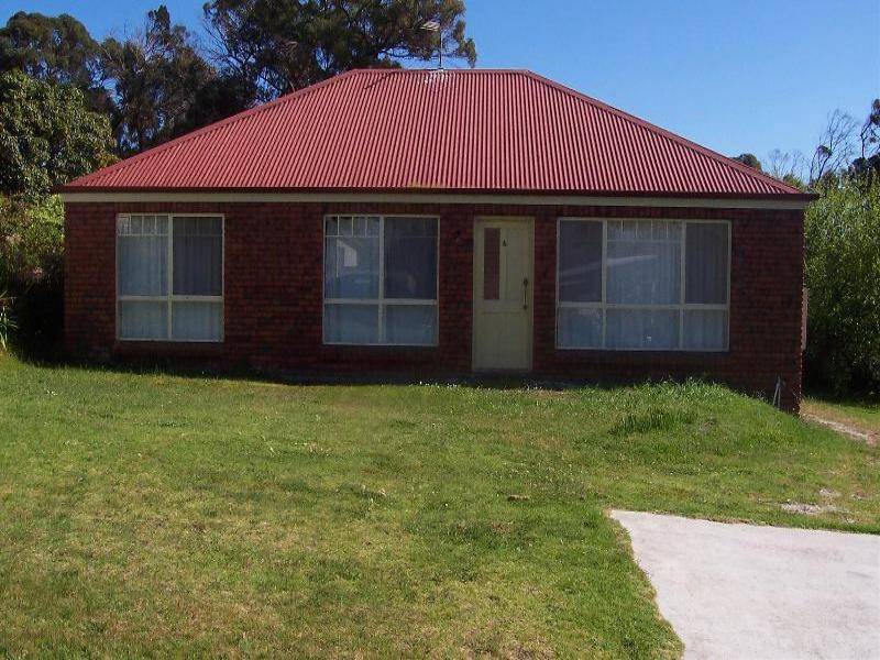 4 Alexander Street, Bridport TAS 7262