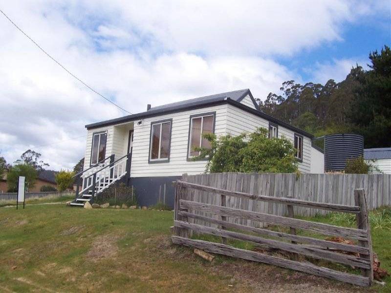 15 Renison Street, Derby TAS 7264