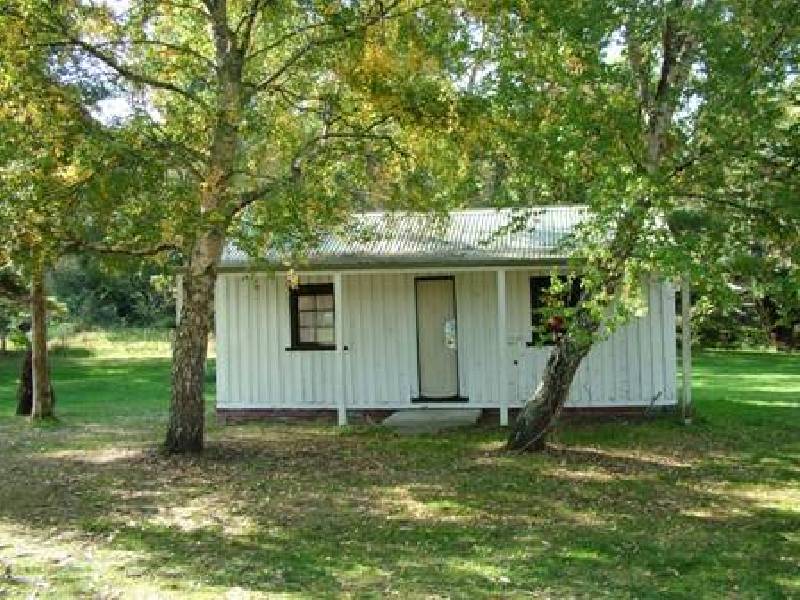 12 Main Road, Weldborough TAS 7264