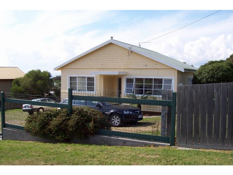 17 Albert Street, Bridport TAS 7262